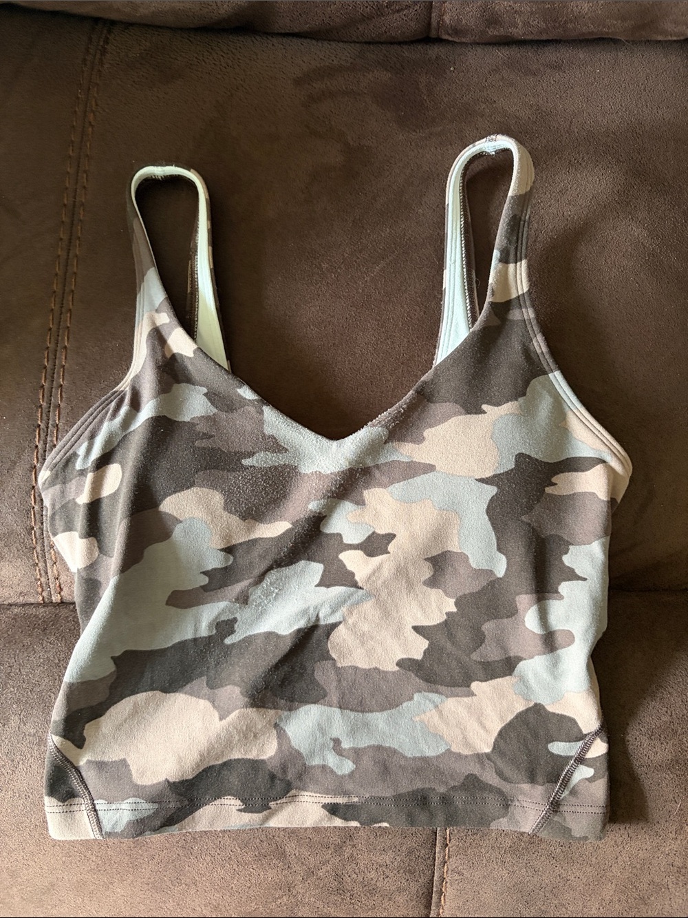 lulu align tank size 4